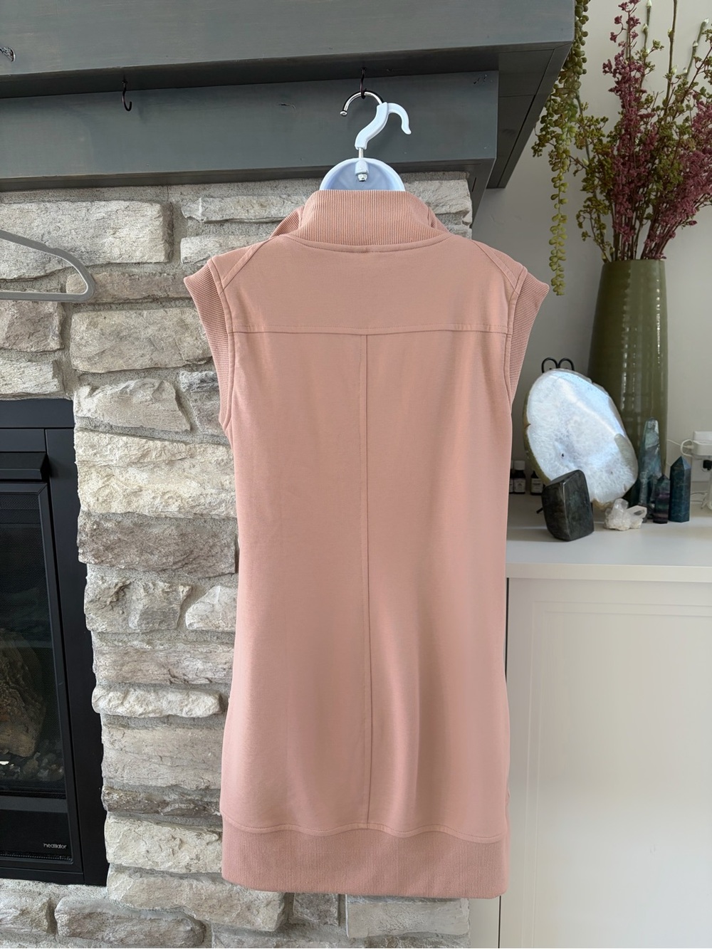 Sleeveless Zip-Front Tunic Dress in Dusty Rose - Picture 2 of 3
